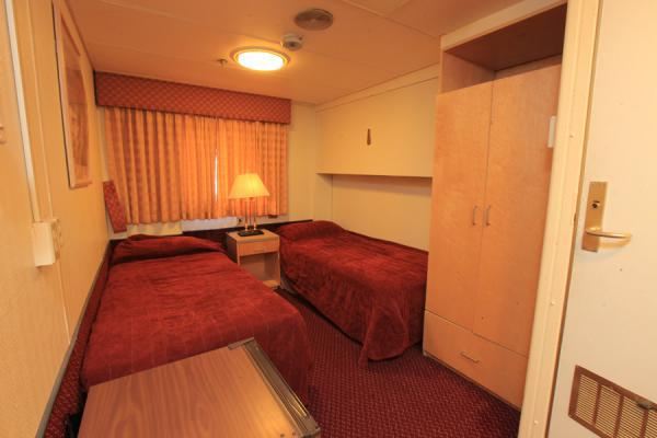 Mini suite with sitting area, mini bar, attached child bunk & toilet